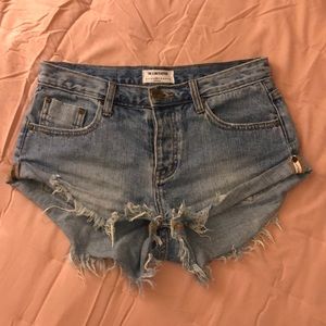 One teaspoon bandit shorts in size 26.